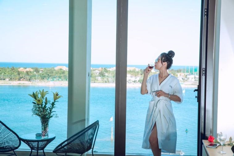 Khách sạn Luxe Quảng Bình